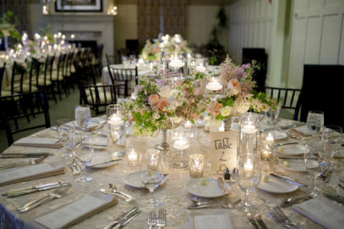 elegant table setting