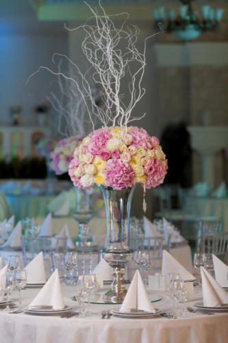 Table setting at a luxury wedding reception